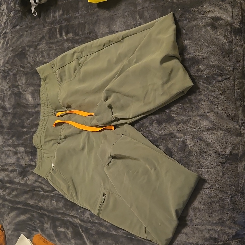 Large petite moss Zamora pants
